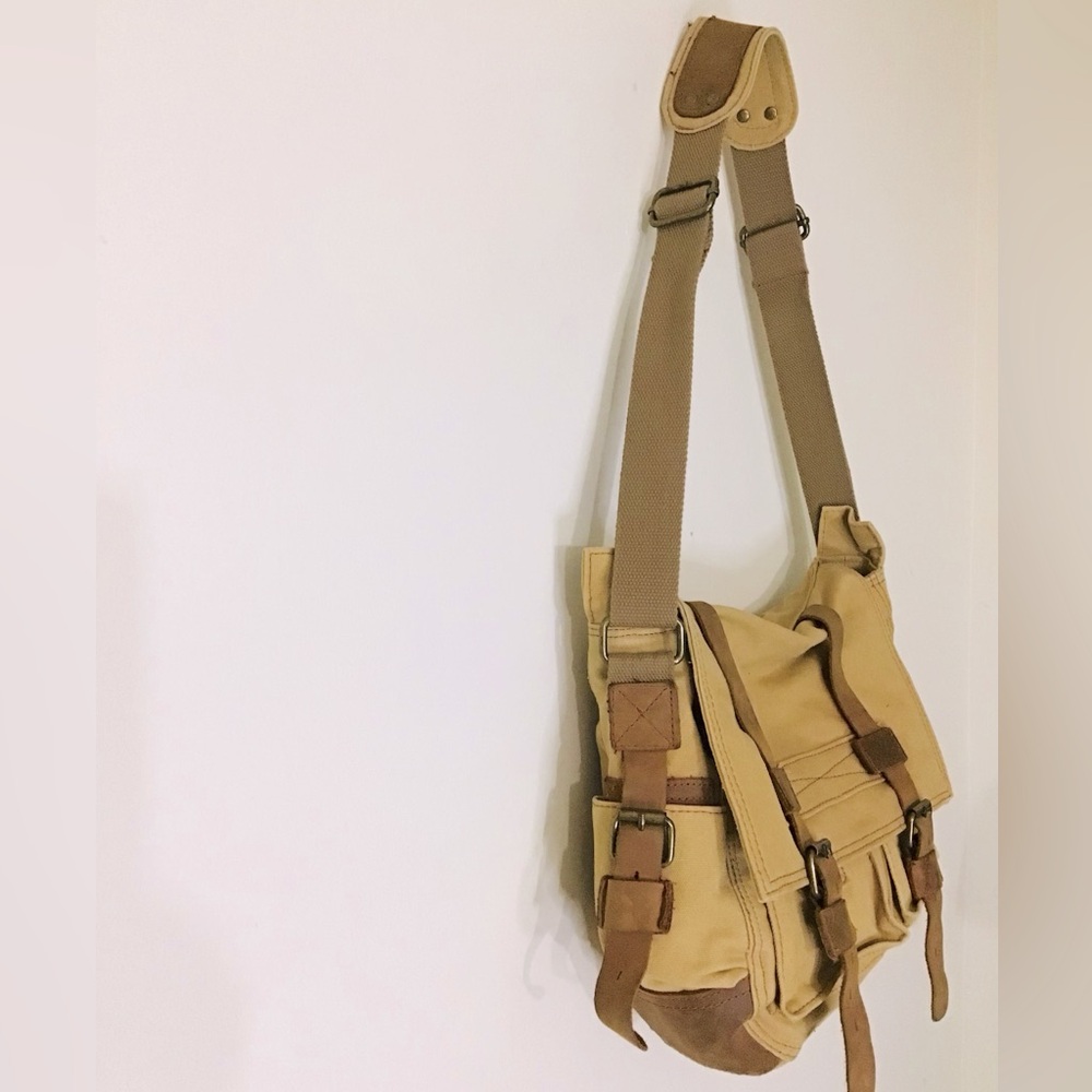 Vintage Augur Strauss & Co. Crossbody Messenger Style Canvas and Leather Bag - Picture 8 of 16